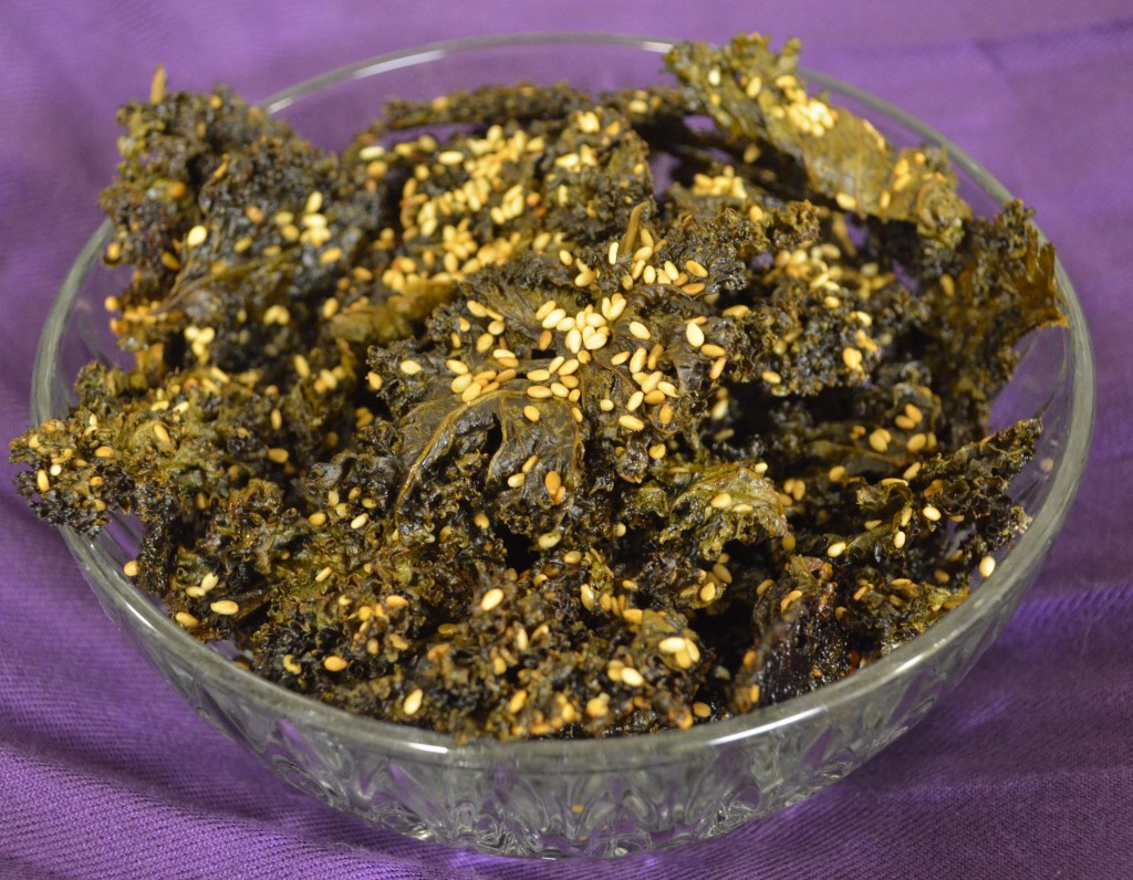 Yummy! Skinny Minnie Sesame Peanut Kale Chips. Emergency Snack Friendly!