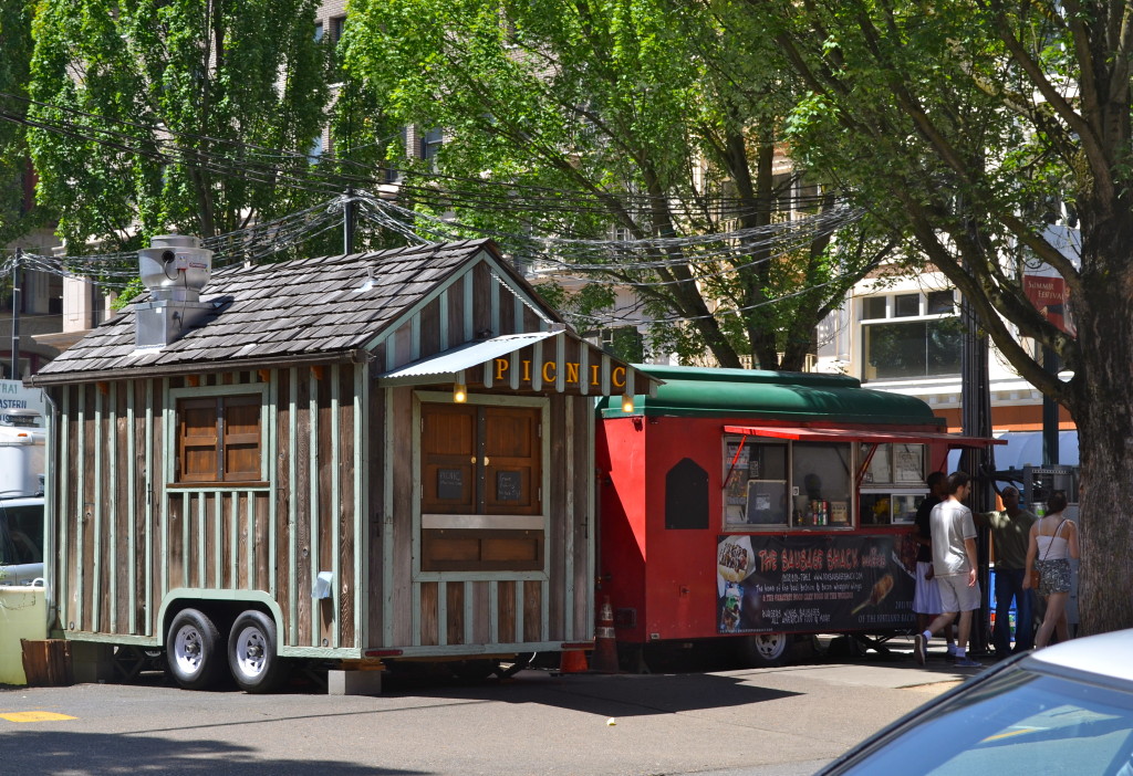 Various food trucks, so cute 