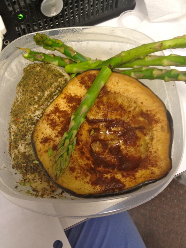 Acorn squash with cinnamon, asparagus, 4 oz of chicken breast with Italian Ms. Dash