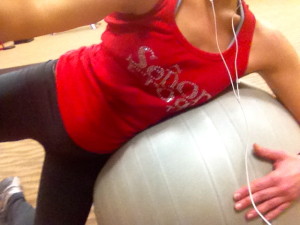 Lean on the ball, knee bent, lift and lower the other leg! Burn baby Burn 